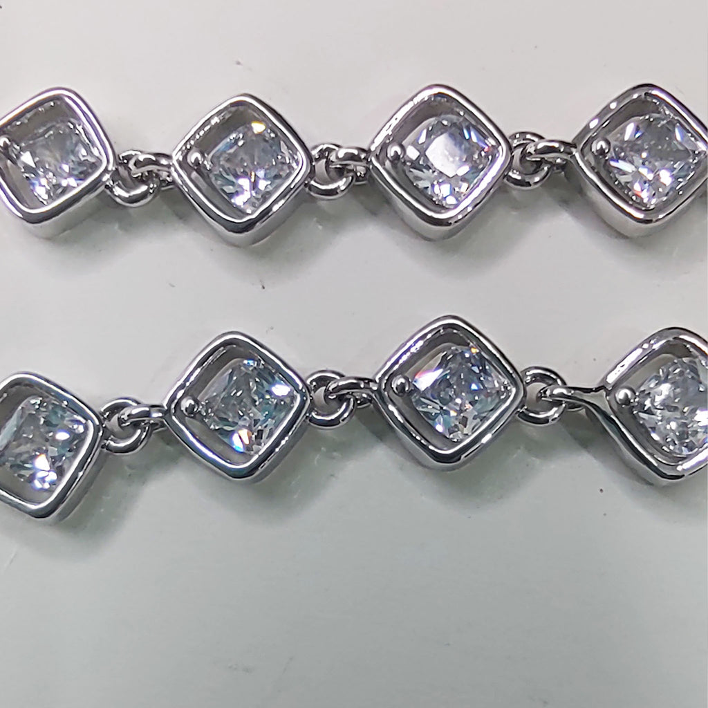 The Prism Linear Earring in Sterling Silver