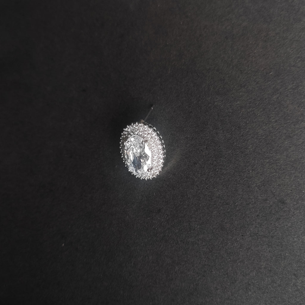 The Oval Halo Stud
