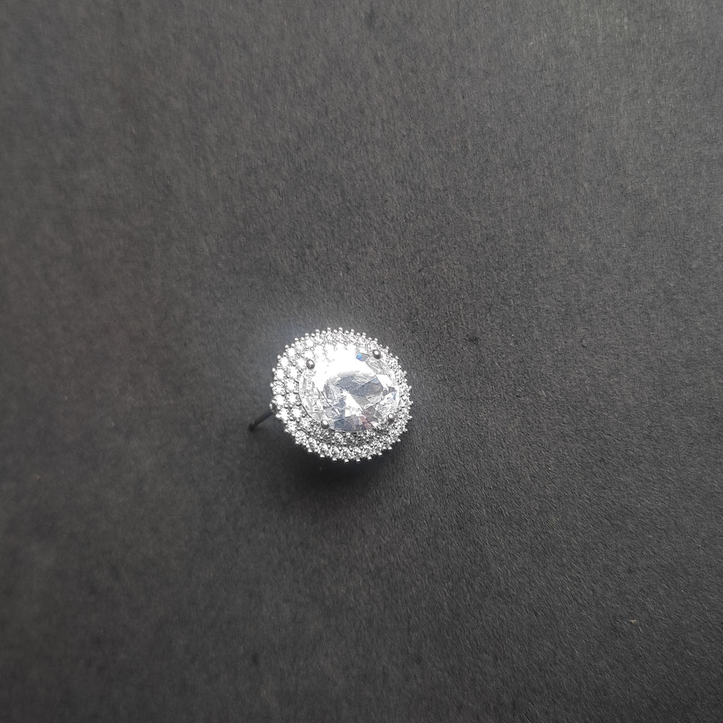 The Oval Halo Stud